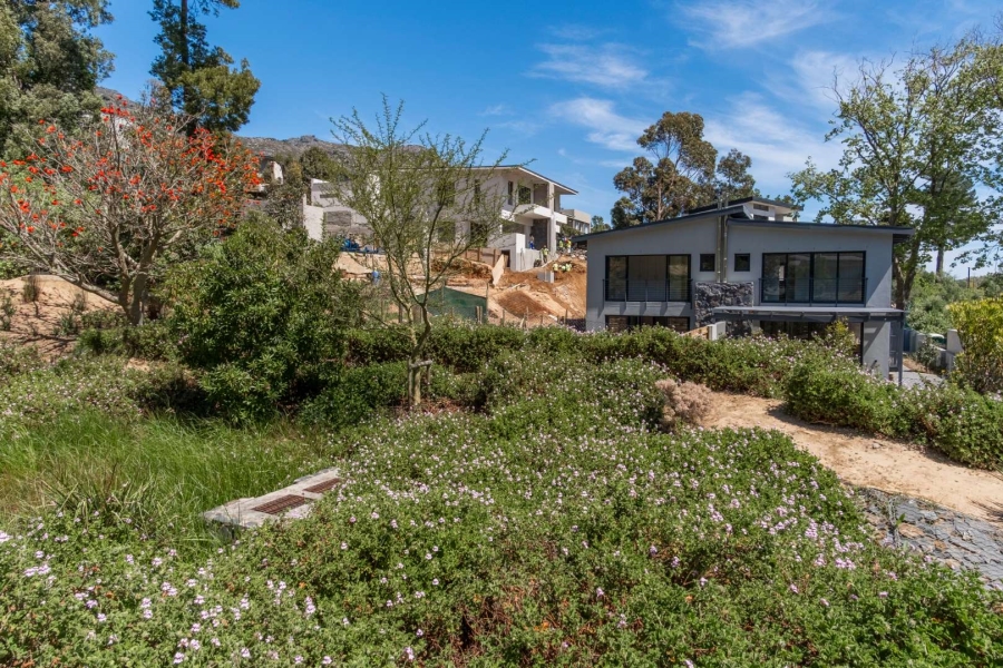 To Let 4 Bedroom Property for Rent in Overkloof Western Cape